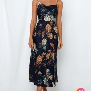 Hello Molly - Atlas Maxi Dress Navy
